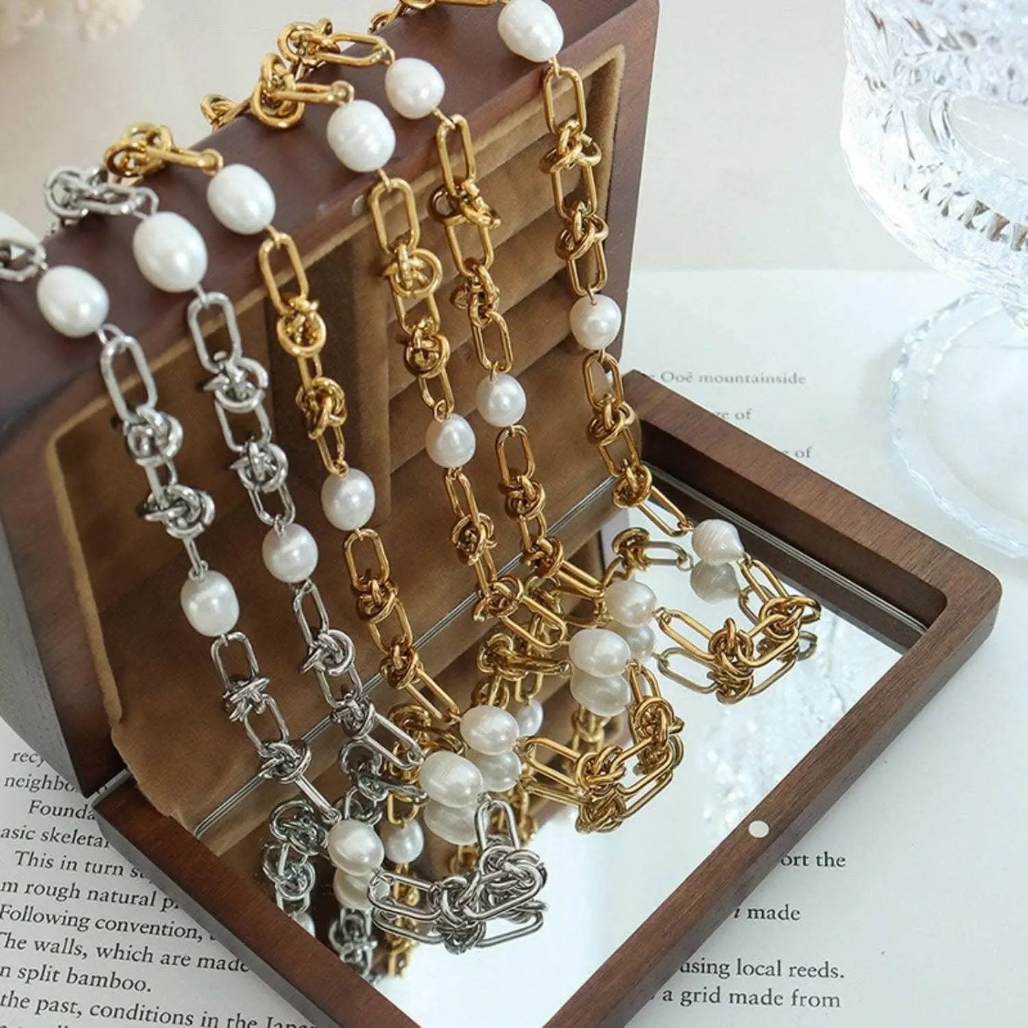 Elegant Pearl Charm Necklace - Love Salve
